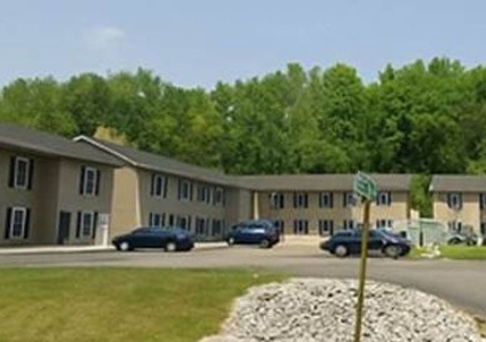 1st image of 269 Woodridge Ct APT D