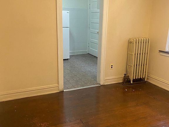 4th image of 6142 W 19th St Unit C1
