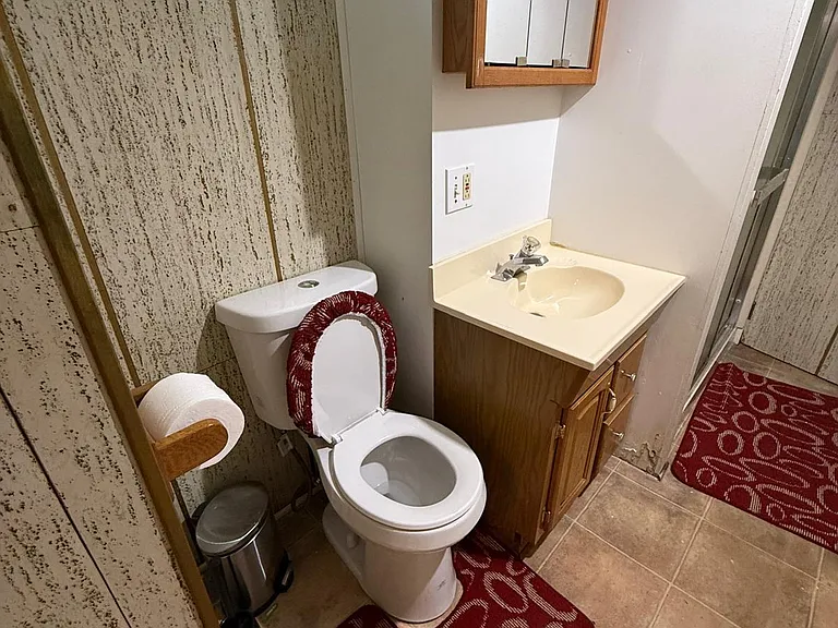 4176 Williams St — Photo 22