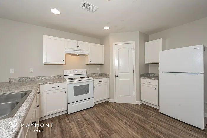769 Dove Tree Ln — Photo 6