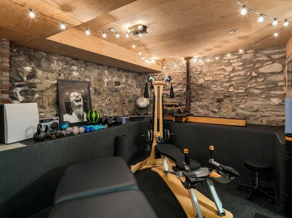 19 Cranberry Street image 18 of 20