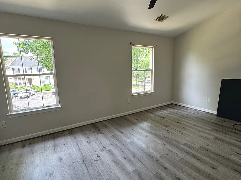 5117 Stoney Meadows Dr — Photo 9
