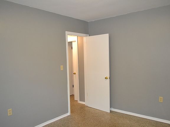 5th image of 3316 Harbor View Ave