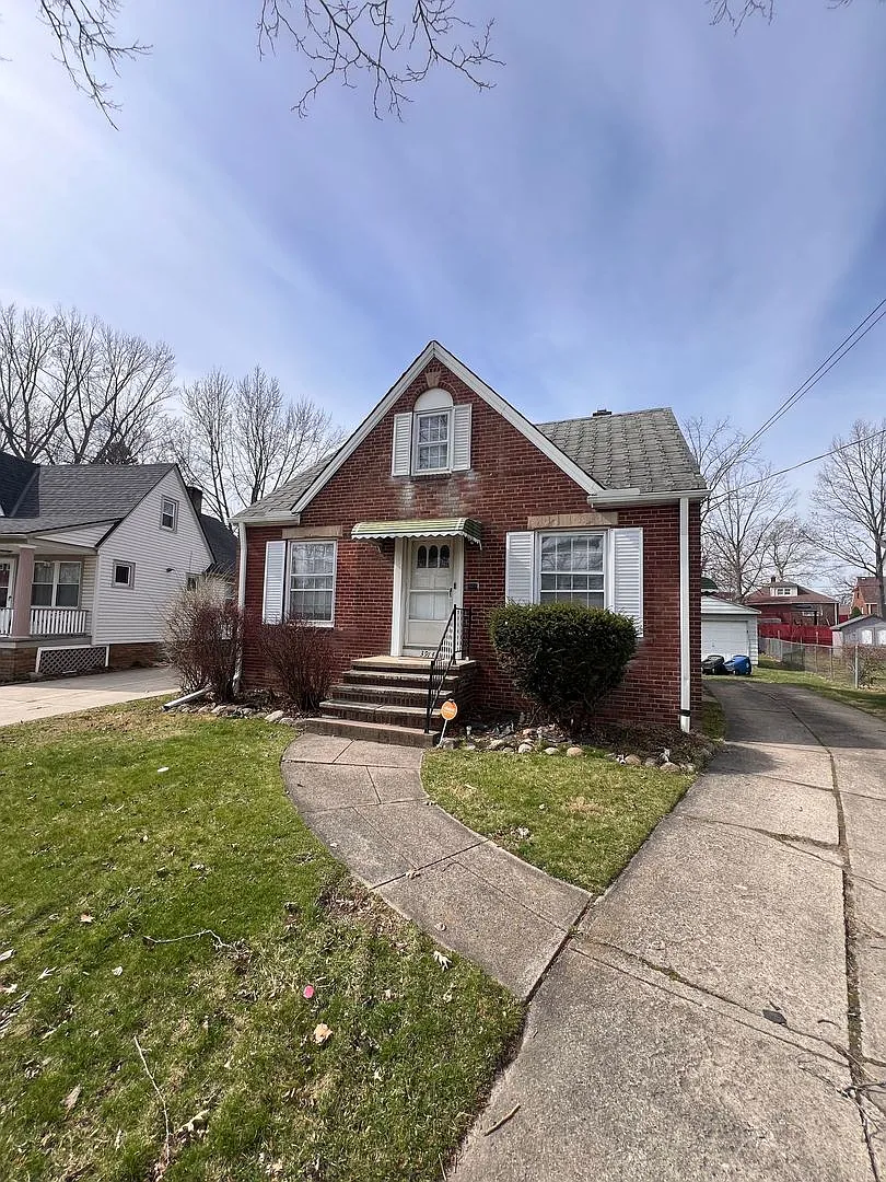 3914 Brookside Blvd photo 1