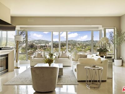 10727 Wilshire Blvd APT 1204, Los Angeles, CA, 90024