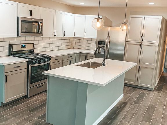 3rd image of 6949 E Loma Land Dr