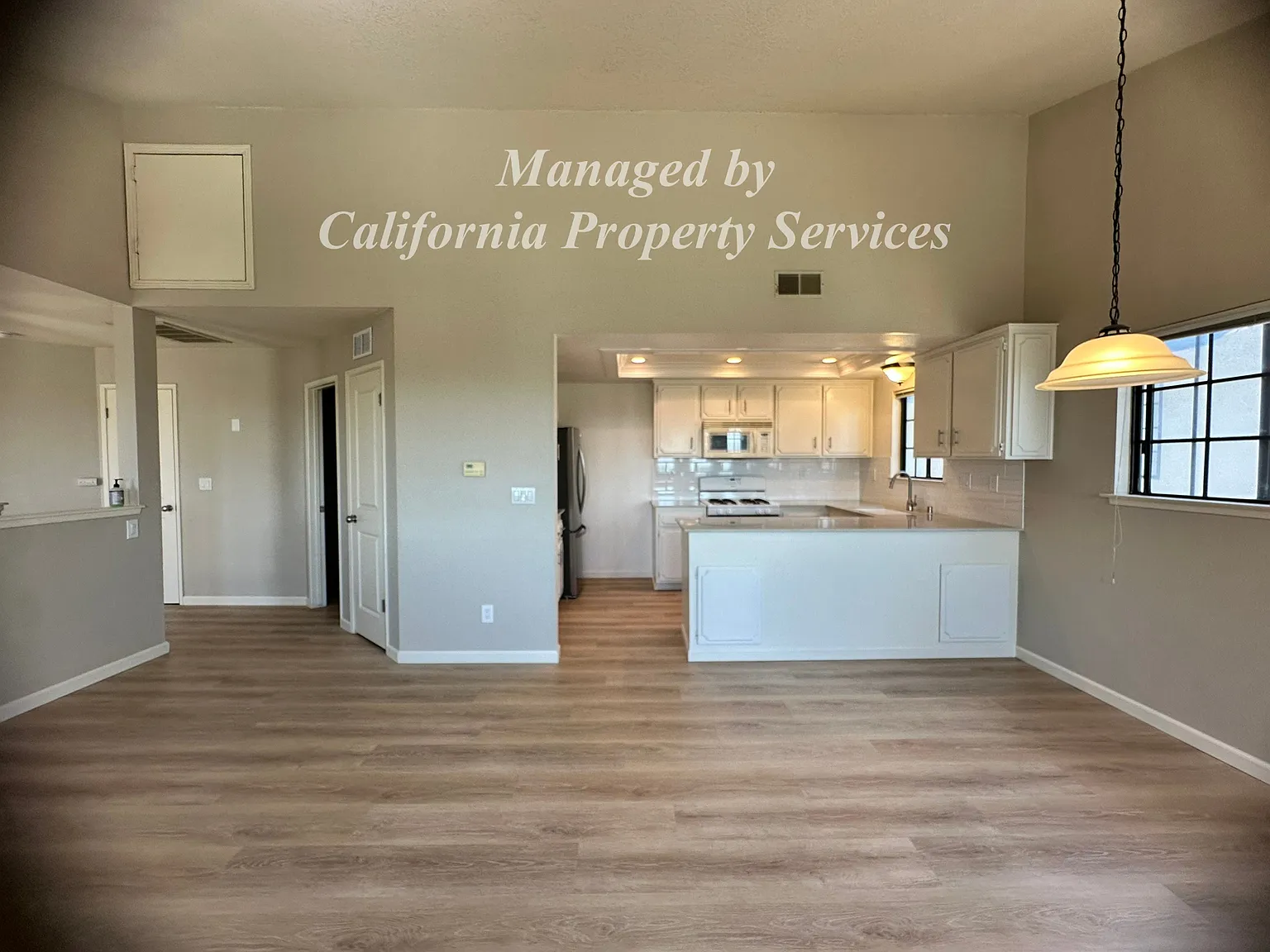 3 bed, 2.5 bath, $3,900 — Photo 3
