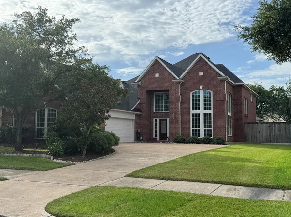 2715 Garden Falls Dr, Manvel, TX 77578