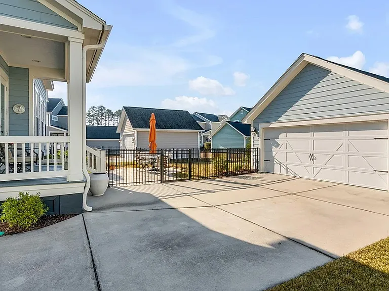 1368 Crane Creek Dr — Photo 8
