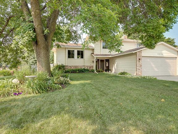 3rd image of 6924 Candlewood Cir N