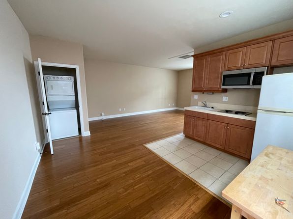 1346 Gordon Ln #1346