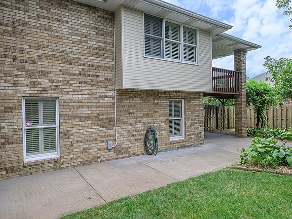 3rd image of 4602 S Forest Avenue