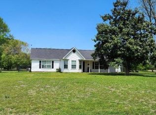 3306 Highway 586, Oak Grove, LA 71263