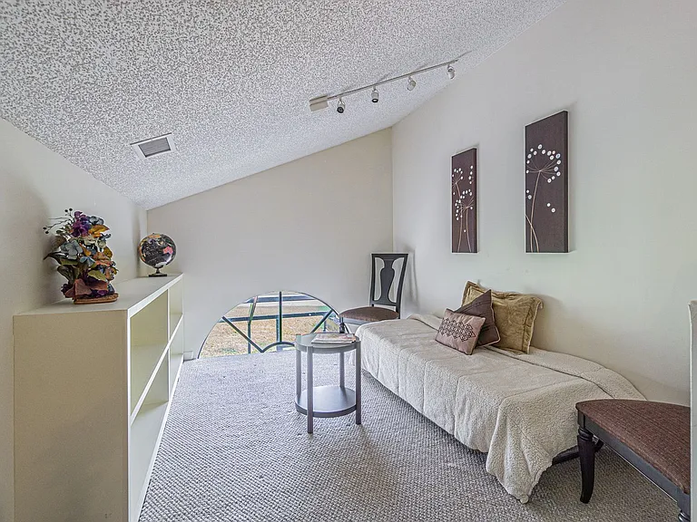 5427 Villa Deste Ct — Photo 28