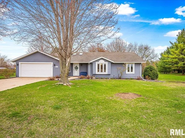 14150 N Lake Windermere Rd, Tremont, IL 61568