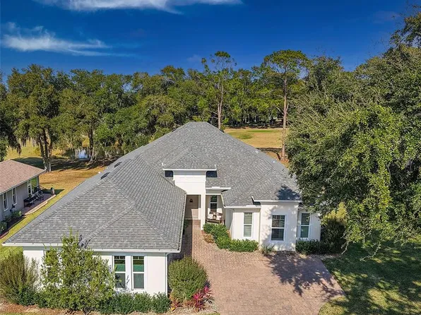 5090 Greens Dr, Lady Lake, FL 32159