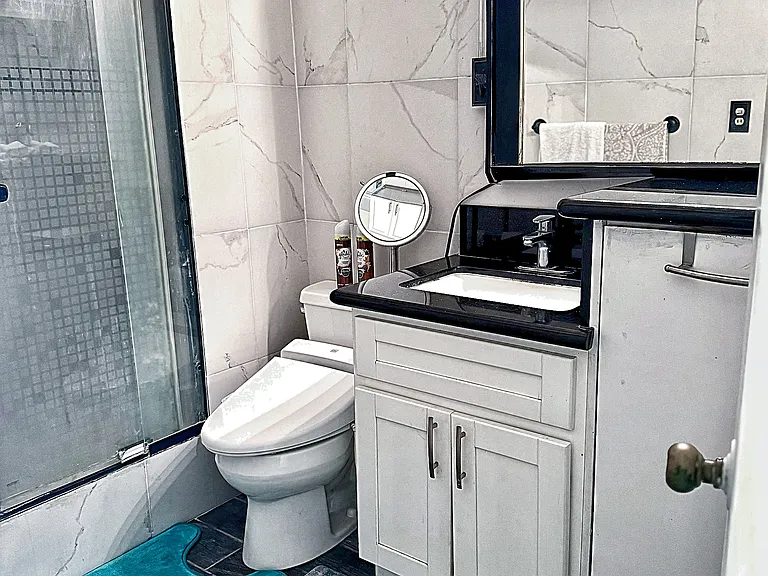 425 Ena Rd #204C — Photo 7