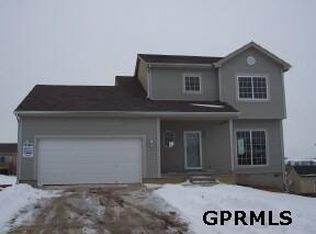 18055 Sun Ridge St, Omaha, NE 68136
