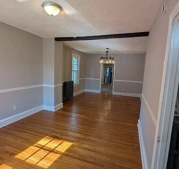 441 Linden St — Photo 2