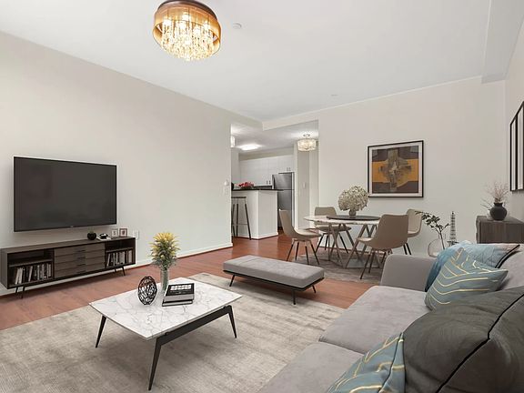 2nd image of 40 W 116th St APT A1001