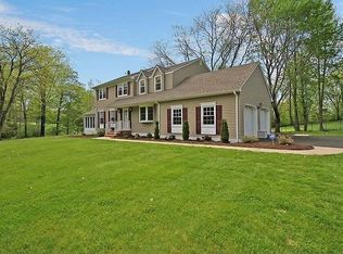 39 Fox Chase Run, Branchburg, NJ 08876