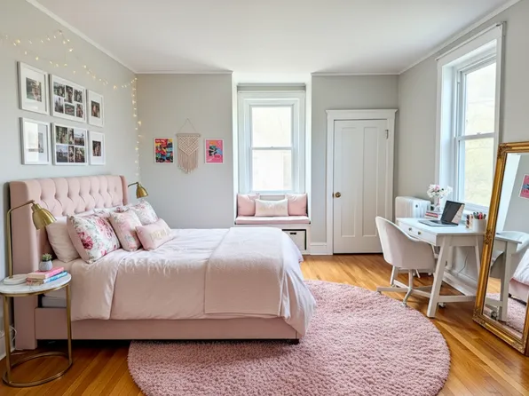 330 Saint Paul St, Brookline, MA