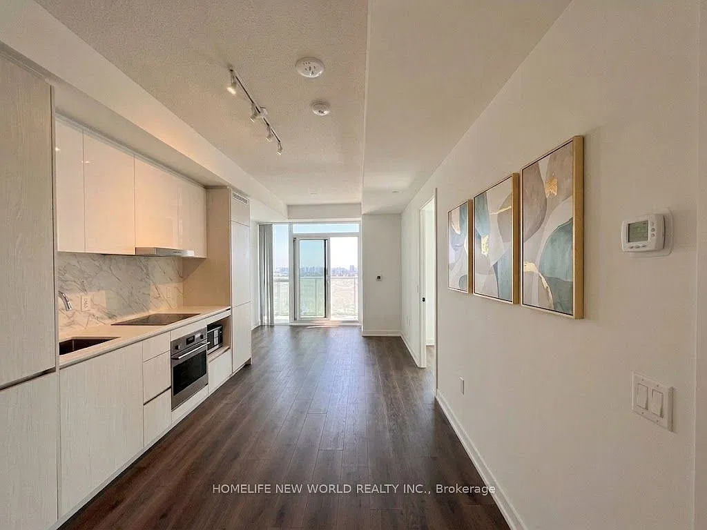 2 bed, $2,600 — Photo 4