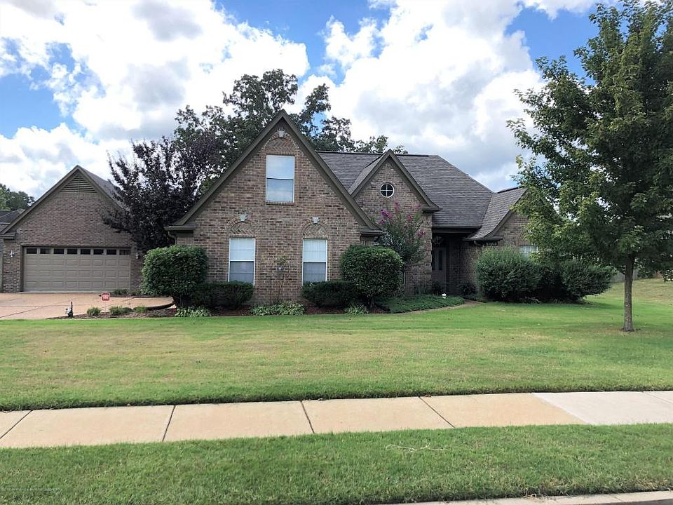 1st image of 10677 Cornell Dr