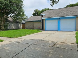 1114 Willow Creek Dr, La Porte, TX 77571