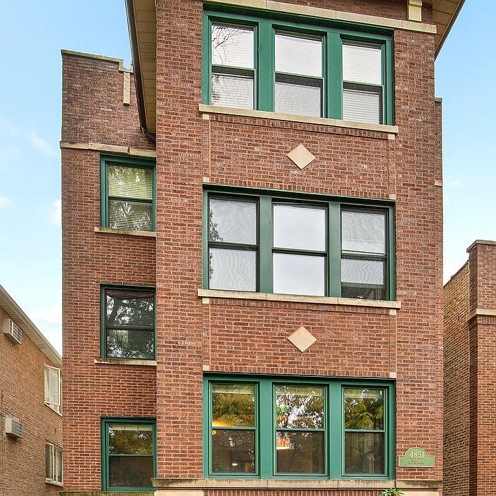 1st image of 4851 N Talman Ave APT 1