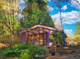 1884 Anderson St, Point Roberts, WA 98281