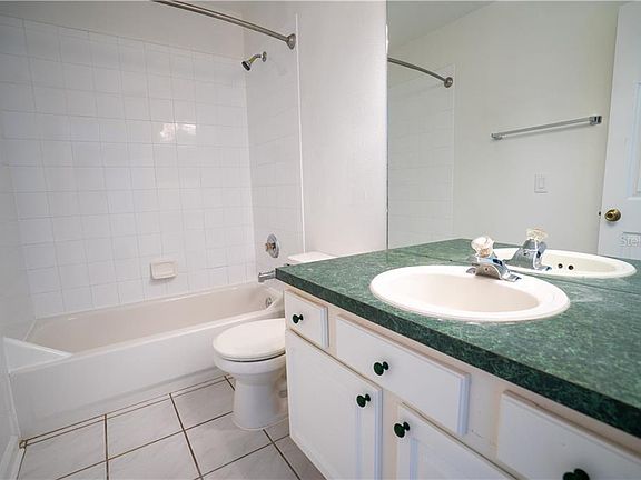 5th image of 1830 Duffy Ct