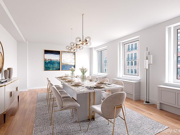 3rd image of 132 E 72nd St #8THFLR