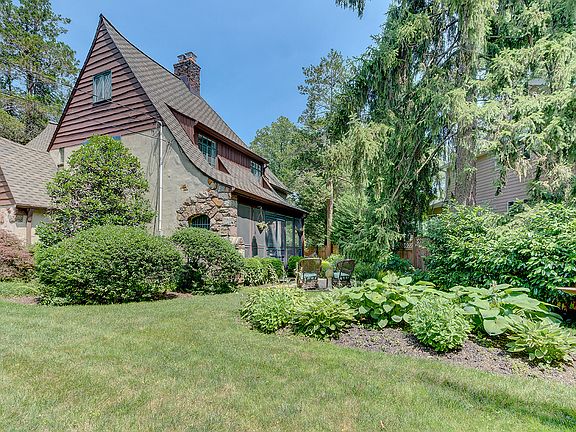 Professionally Landscaped 