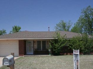 4216 SE Bedford Dr, Lawton, OK 73501