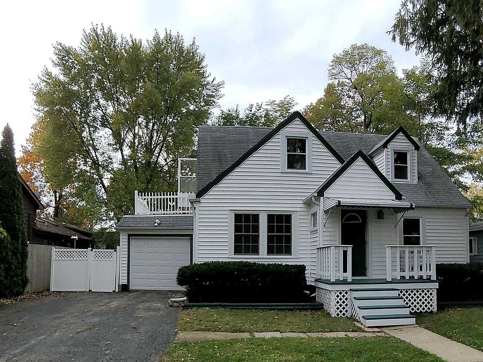 1st image of 428 SE Garfield Ave