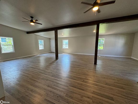 5th image of 810 Vista Ave