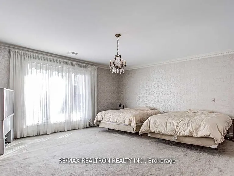 29 Sultana Ave — Photo 26
