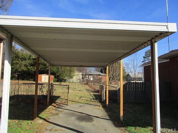 3rd image of 3205 Opal Ave