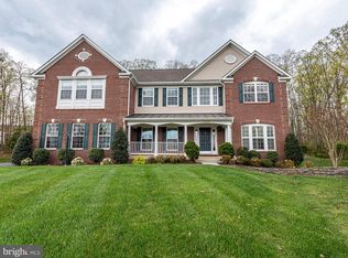 22591 Forest View Ct, Ashburn, VA 20148