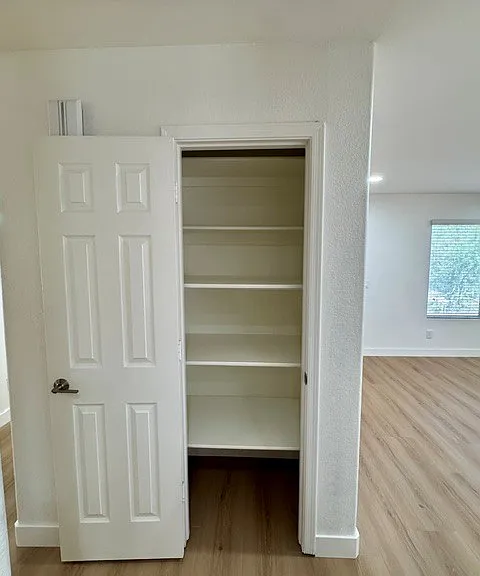 446 S 86th Pl — Photo 34