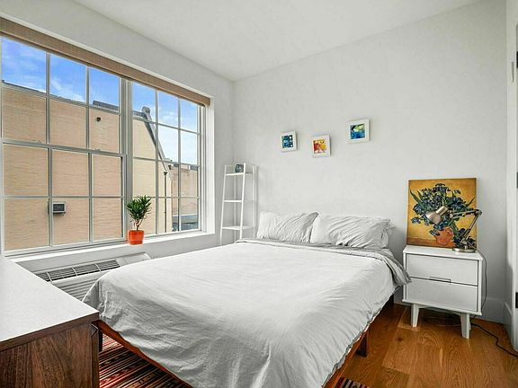 5th image of 410 Nostrand Ave #3B