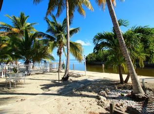 5 Man O War Dr, Marathon, FL 33050