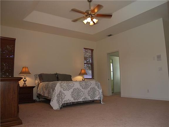 3rd image of 508 Stonemont Ln