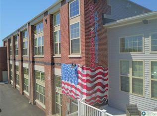 374 W Main St #106, Bath, PA 18014