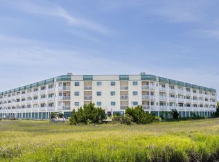 3701 Docksite Rd APT 105, Edisto Island, SC 29438