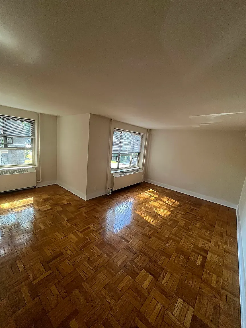 192-45B 71st Crescent — Photo 3