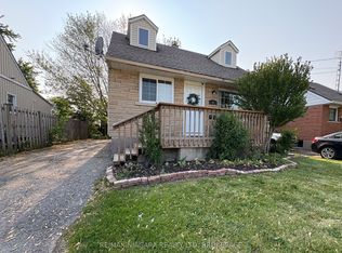 48 Douglas St, Fort Erie, ON L2A 3W5