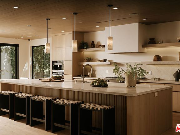 5th image of 2878 Deep Canyon Dr