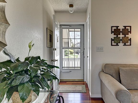 5th image of 8247 Steadman Dr